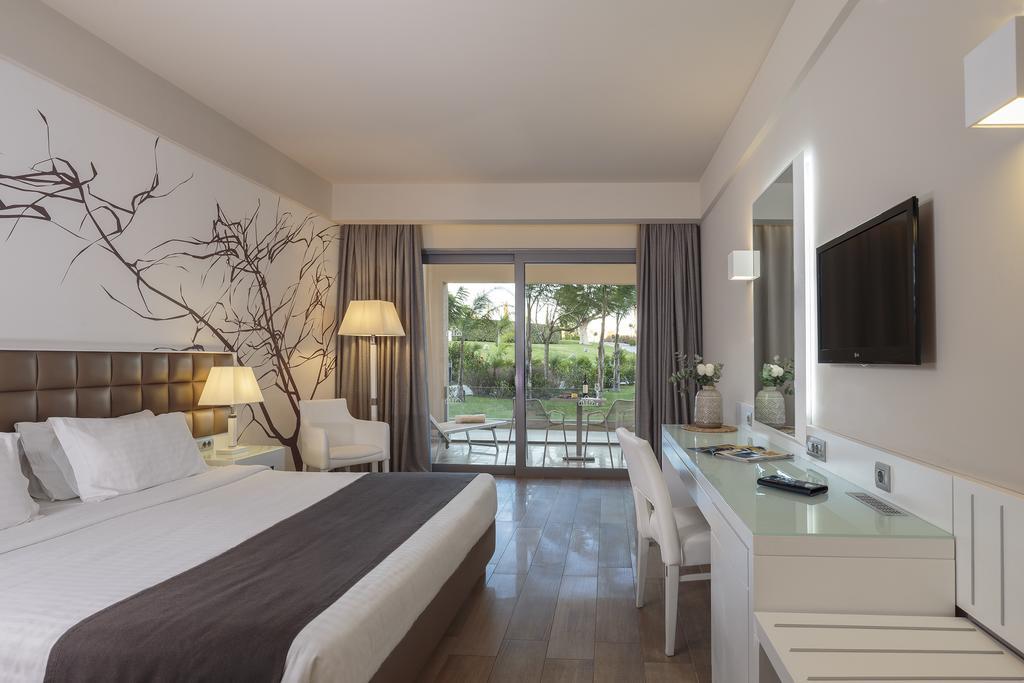 Princess Andriana & - Ultra Semesteranläggning (resort) 5*