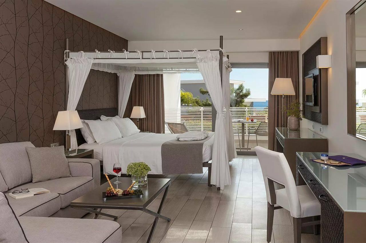 Princess Andriana & - Ultra 5*